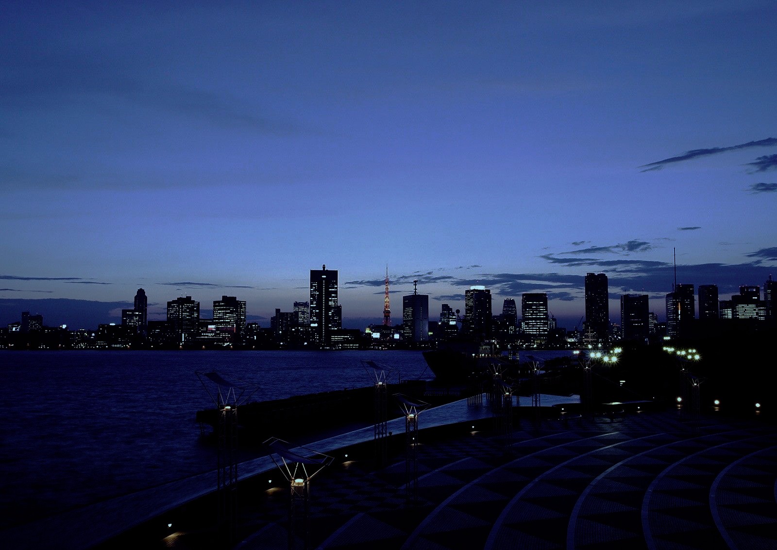 城市景观天空夜景窗口贴图 (10)城市景观天空夜景窗口贴图 (10)(1)
